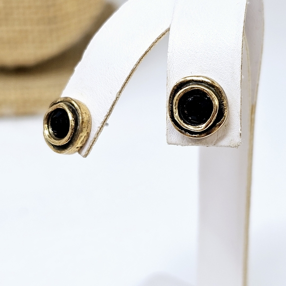 Patricia Locke Earrings - Picture 3 of 9